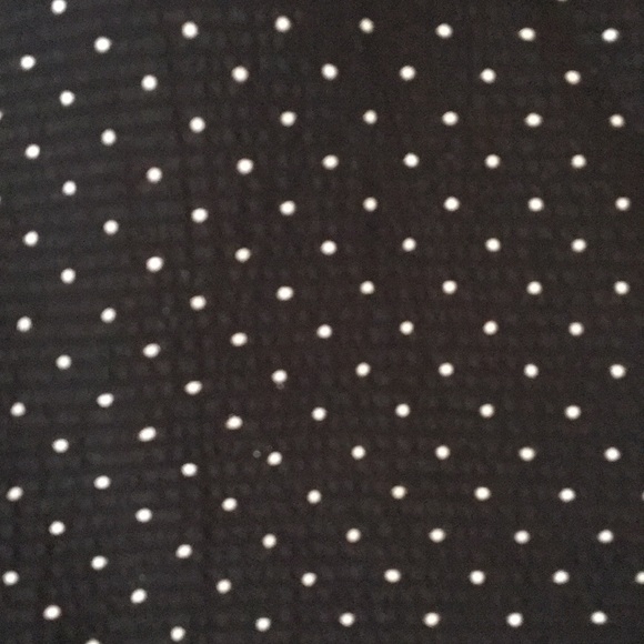 Ann Taylor blouse S tiny polkadots - Picture 2 of 6